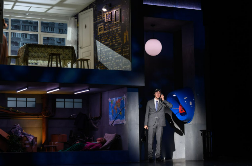 Жил. Был. Дом.