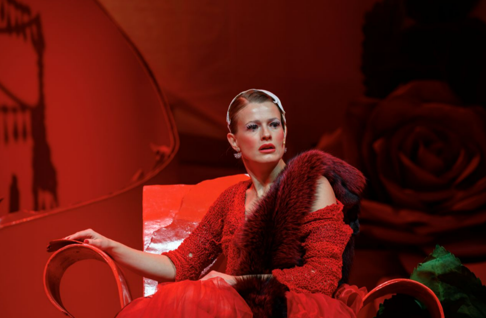 8 разгневанных женщин