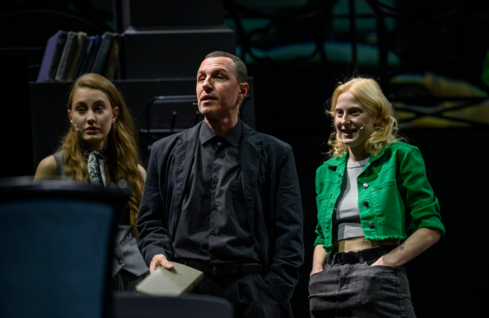 Маскарад с закрытыми глазами